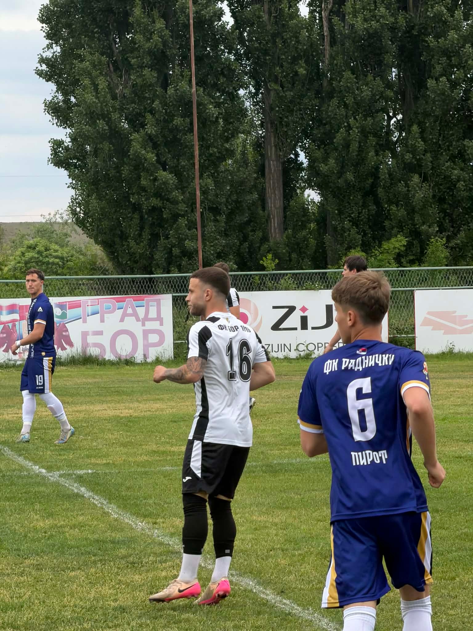 FK Bor